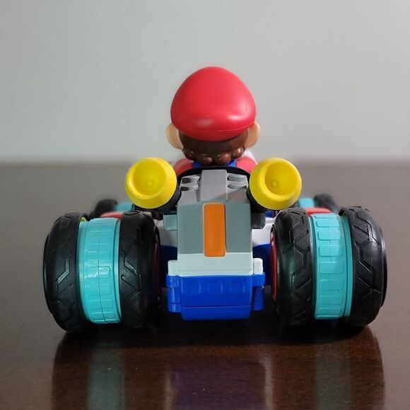 Nintendo Switch Super Mario Kart 8 RC Toy Mini Remote Control Car Racing Deluxe - Picture 7 of 12